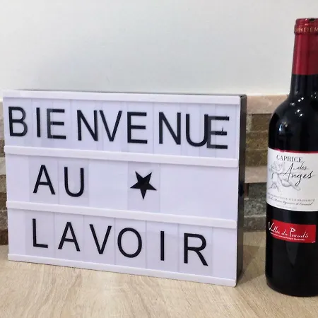 Au Vieux Lavoir Avec Parking Prive, Jardin , Climatisation, A 500 M De La Cite *