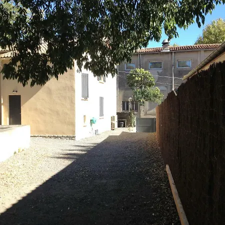 Au Vieux Lavoir Avec Parking Prive, Jardin , Climatisation, A 500 M De La Cite شقة قرقشونه