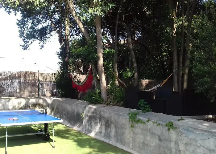 Lägenhet Au Vieux Lavoir Avec Parking Prive, Jardin , Climatisation, A 500 M De La Cite Carcassonne
